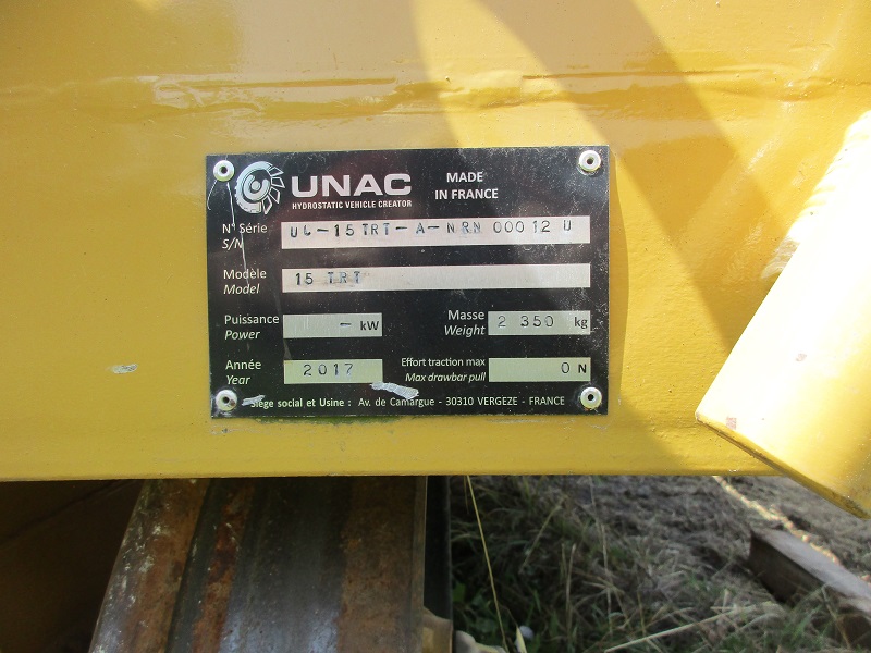 (11) Plaque constructeur Remorque UNAC 15 TRT.JPG