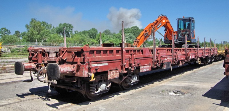 33 87 3945 062-9 Res RIV F-ERSA (2019-07-23 Longueau) + Doosan DX85R (1).jpg
