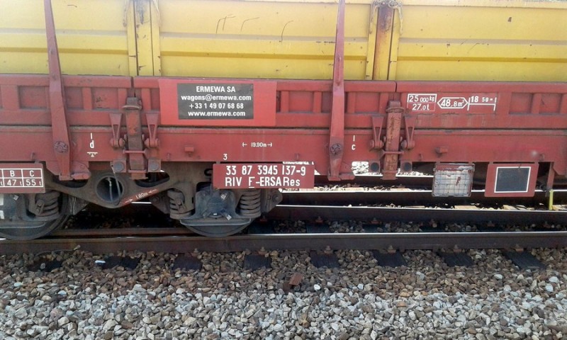 33 87 39 45 137-9 Res RIV F-ERSA (2019-08-03 Abancourt).jpg