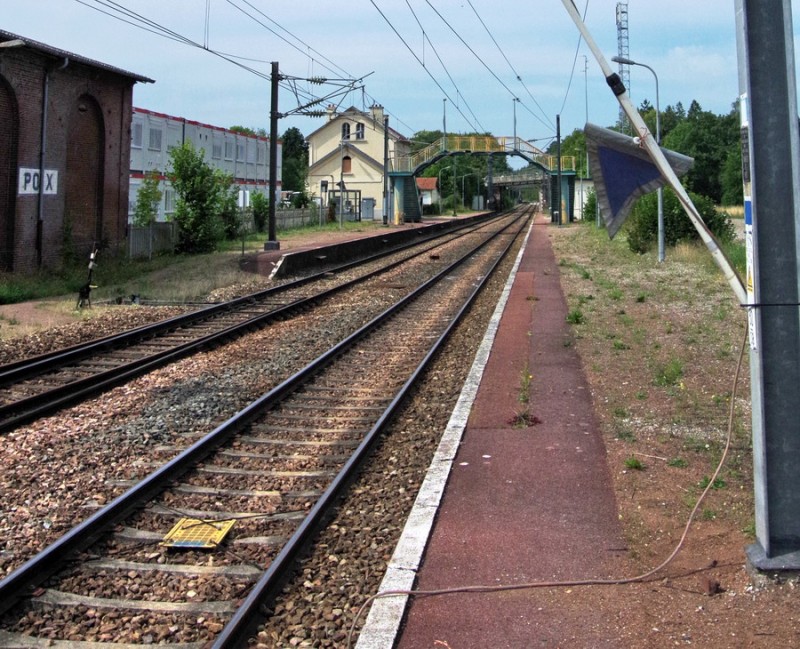 2019-08-27 gare de Poix de Picardie (11).jpg