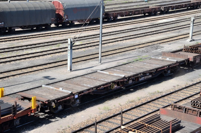 33 87 3903 565-1 Rs R80 2 RIV F-ERSA (2019-09-2019 Tergnier).jpg