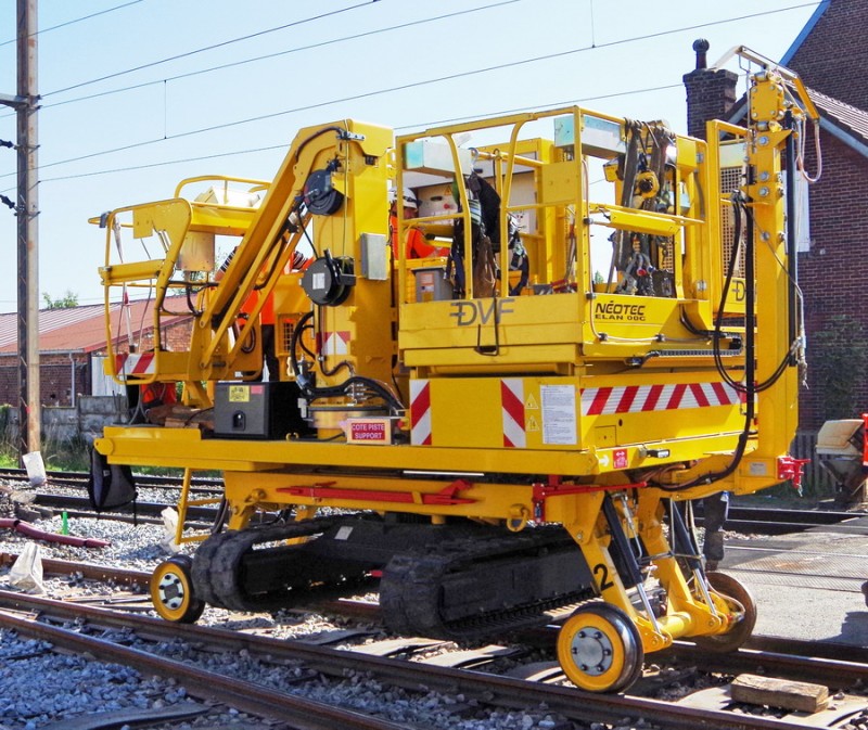 NEOTEC ELAN00C (2019-09-15 Compiègne) DVF n°ELA.17.209 (8).jpg