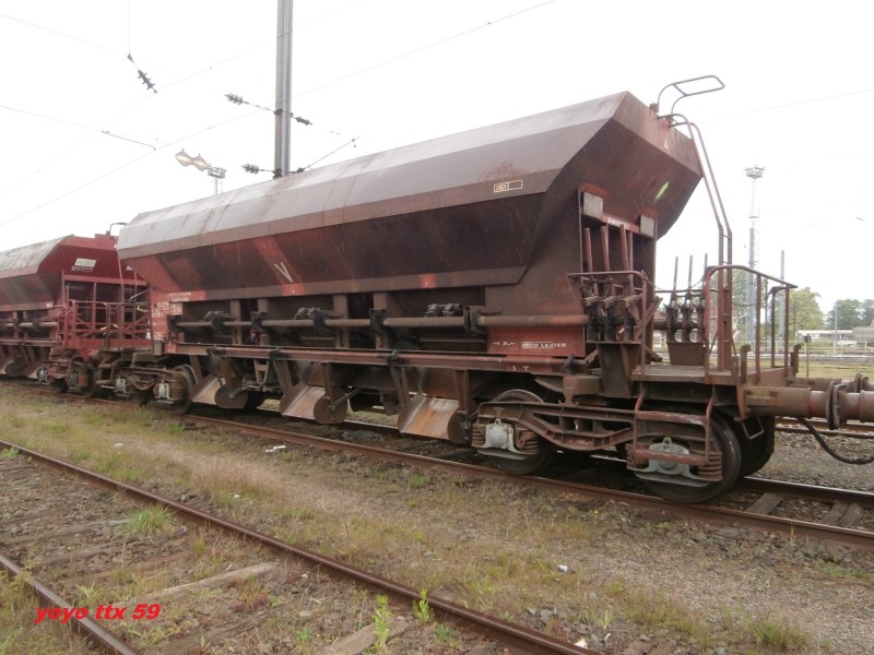 Uas D12-6 80 87 977 9 003-3=7.JPG