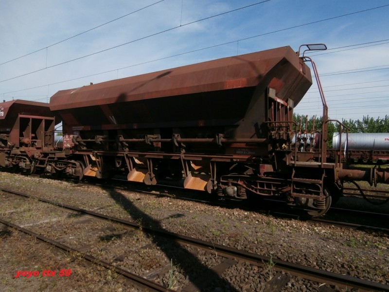 Uas D12-6 80 87 977 9 060-3=4.JPG