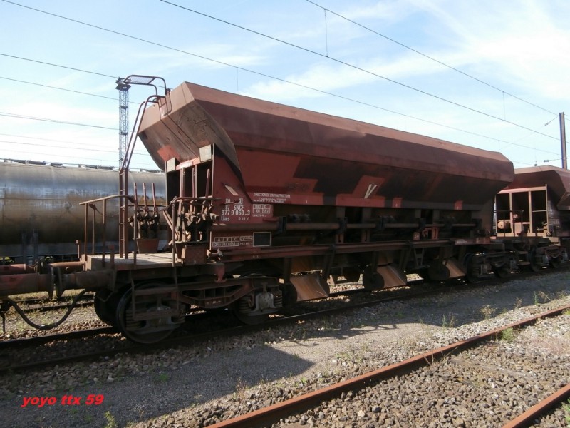 Uas D12-6 80 87 977 9 060-3=6.JPG