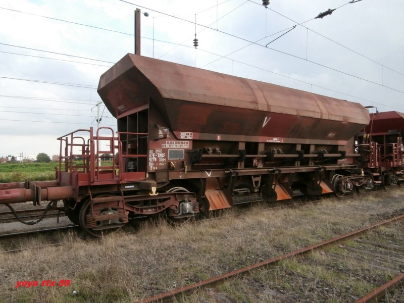 Uas D12-6 80 87 977 9 358-1=3.JPG