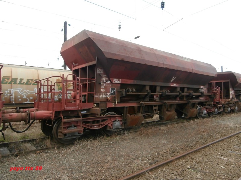Uas D12-6 80 87 977 9 427-4=6.JPG