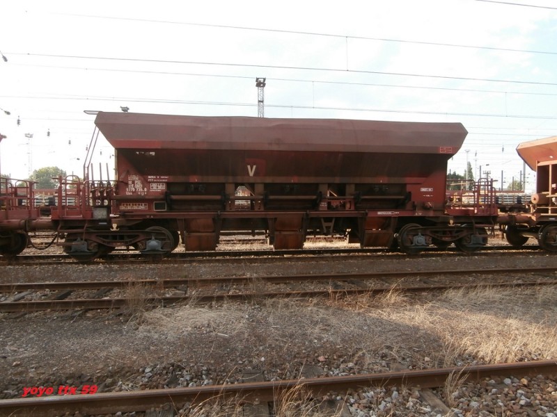 Uas D12-6 80 87 977 9 735-0=6.JPG