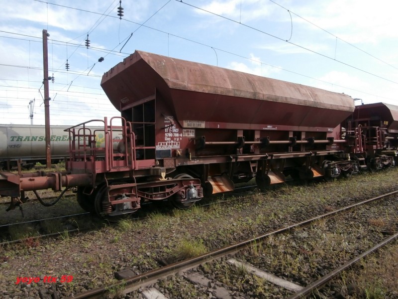 Uas D12-9 80 87 978 0 708-4=3.JPG