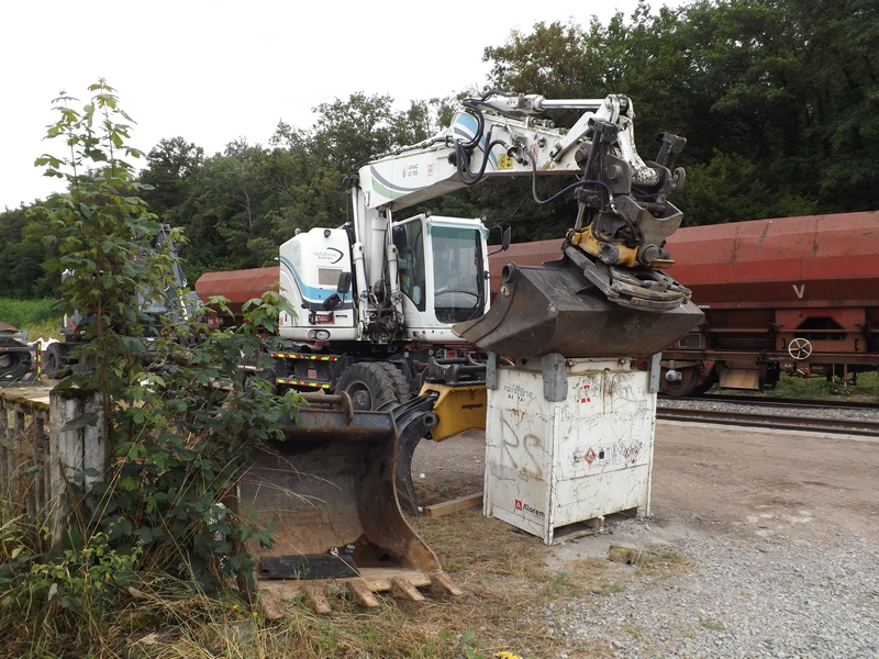 DSCF6590 (Copier).JPG