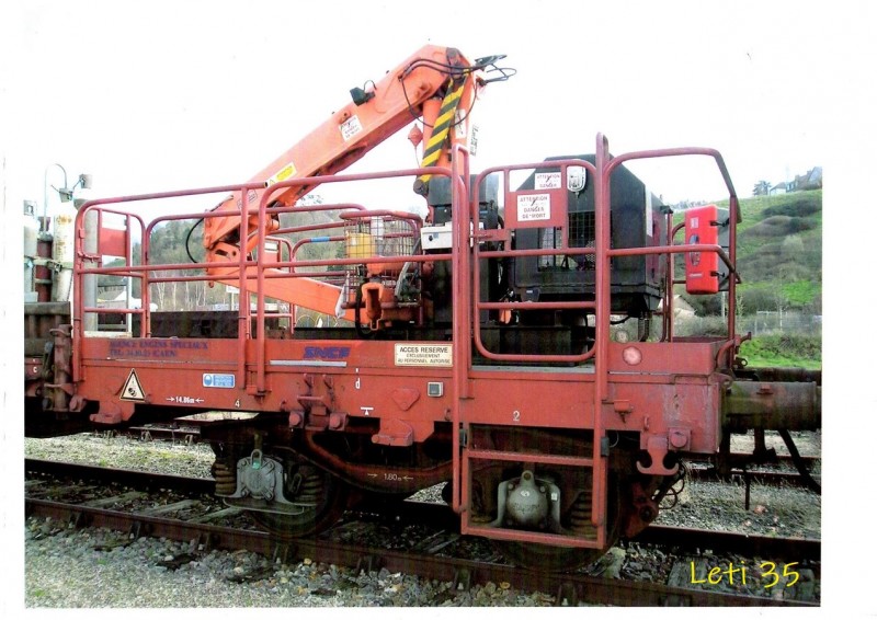 wagon grue Avranches_b.jpg