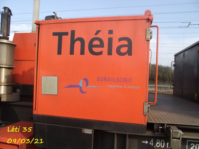 Théia_b.JPG (281.29 Kio) Vu 7715 fois Théia_b.JPG