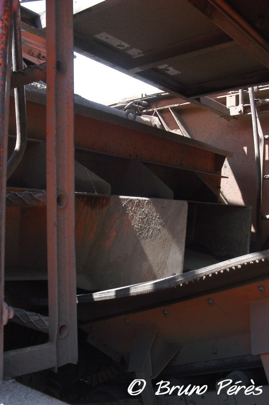 Cribleuse SPRO 1000 - 99 87 9 350 510-3 - Colas Rail (19) (light).jpg