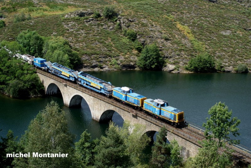 rame VECCHIETTI.J sur viaduc Rachas PG (2).JPG