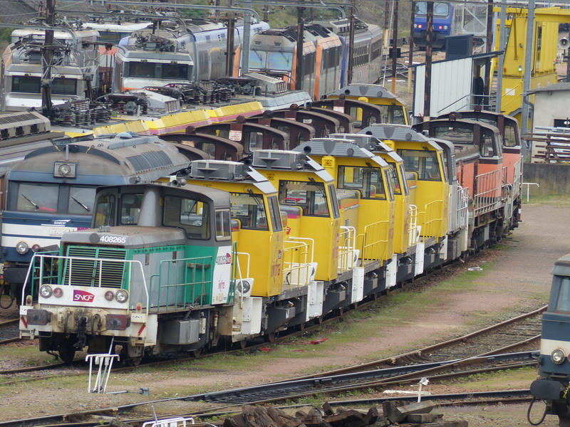 Y 8265 (2014-03-30 dépôt de St Pierre) (3).jpg