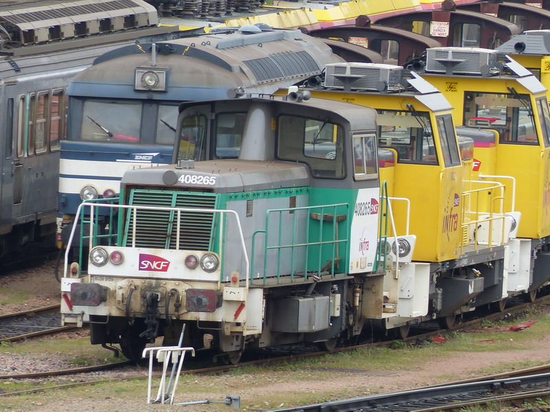 Y 8265 (2014-03-30 dépôt de St Pierre) (1).jpg