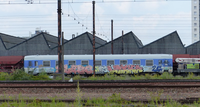 80 87 979 3 452-4 Uas H55 0 SNCF-BD (2014-05-31 St Pierre des Corps) + PF2  (1).jpg