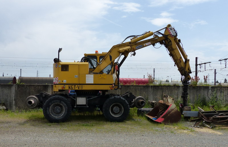 Geismar KGT-V n°4733 Meccoli (2014-06-09 St Pierre des Corps) (1).jpg