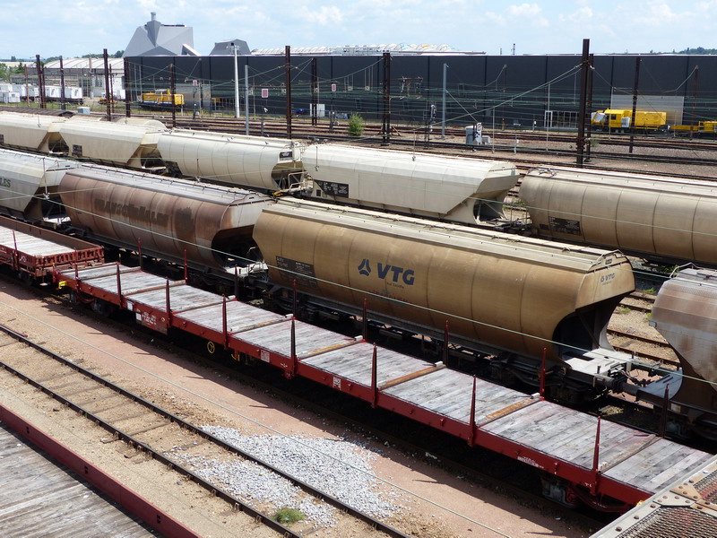 87 87 393 1 079-4 Rbps 40 6 F-SNCF (2014-06-14 St Pierre des Corps) (1).jpg