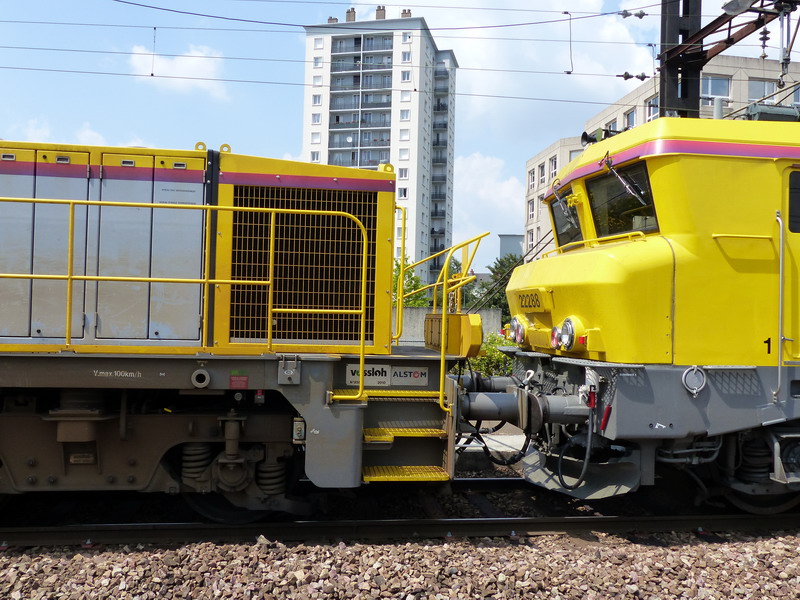 60175 (2014-06-18 gare de St Pierre des Corps.jpg