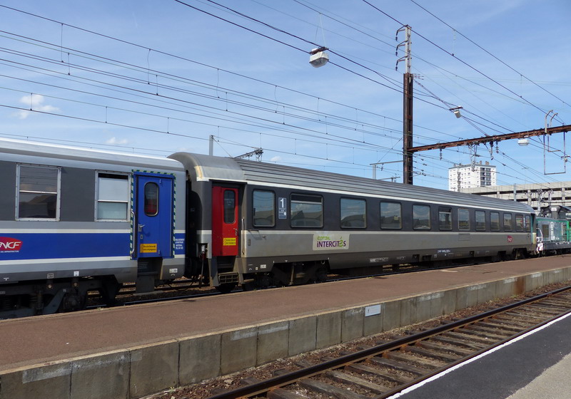 Train Mauzin 213 (2014-08-05 SPC gare) (3).jpg