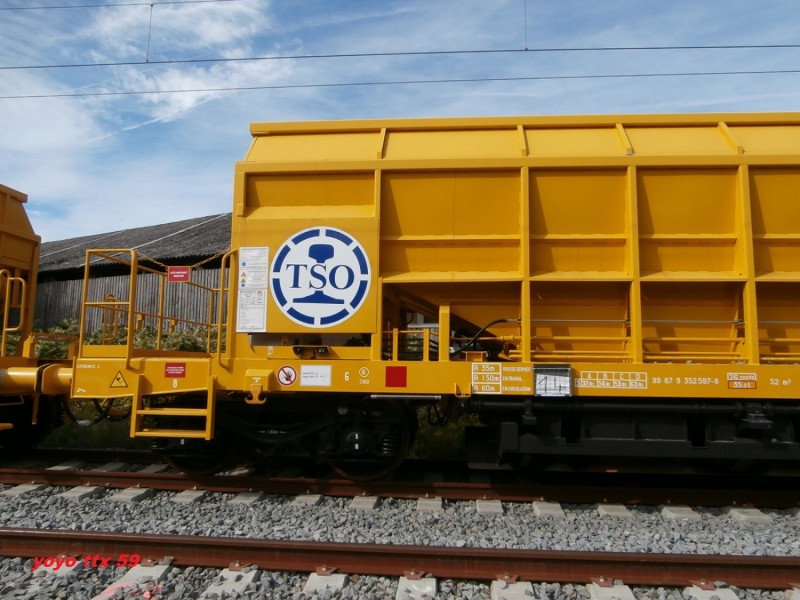 WTR 99 87 9 352 597-8=6.JPG