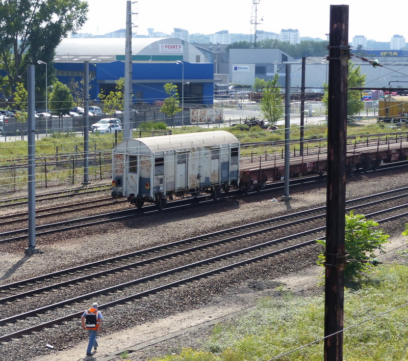 40 87 959 2 981-4 Us G90 6 F SNCF-TR (2014-09-04 SPDC) (1).jpg