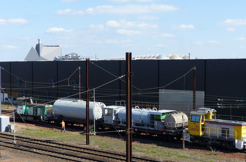 80 87 978 1 056-7 Uas Z21 6 F SNCF-TR (2014-09-02 SPDC) + 80 87 979 8 835-5 (3).jpg