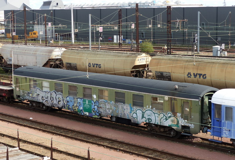 80 87 979 3 024-1 Uas H55 0 SNCF-RS (2014-10-17 SPDC) (13).jpg