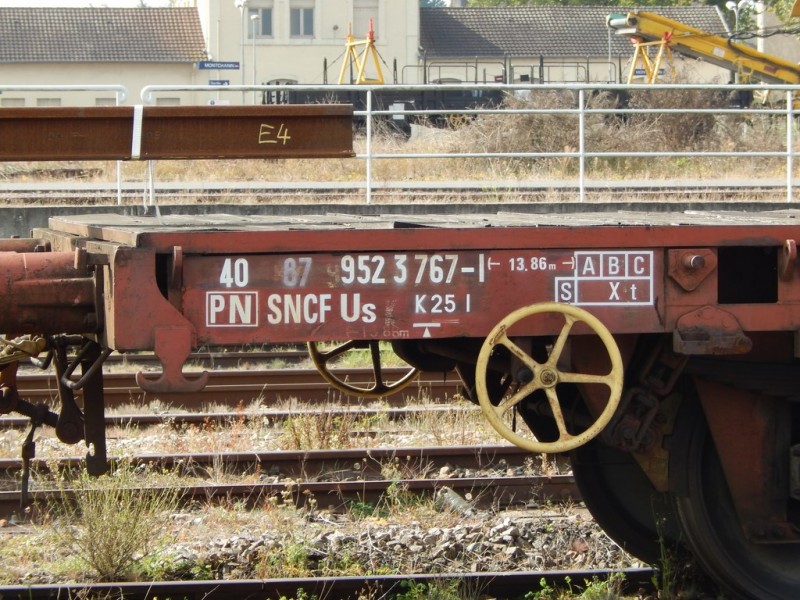 40 87 952 3 767 1 Us  K25-1  PN (2) (Copier).JPG