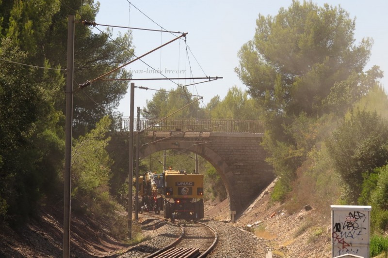 IMG_5149 travaux sur VU de Hyères_La Garde 83.jpg