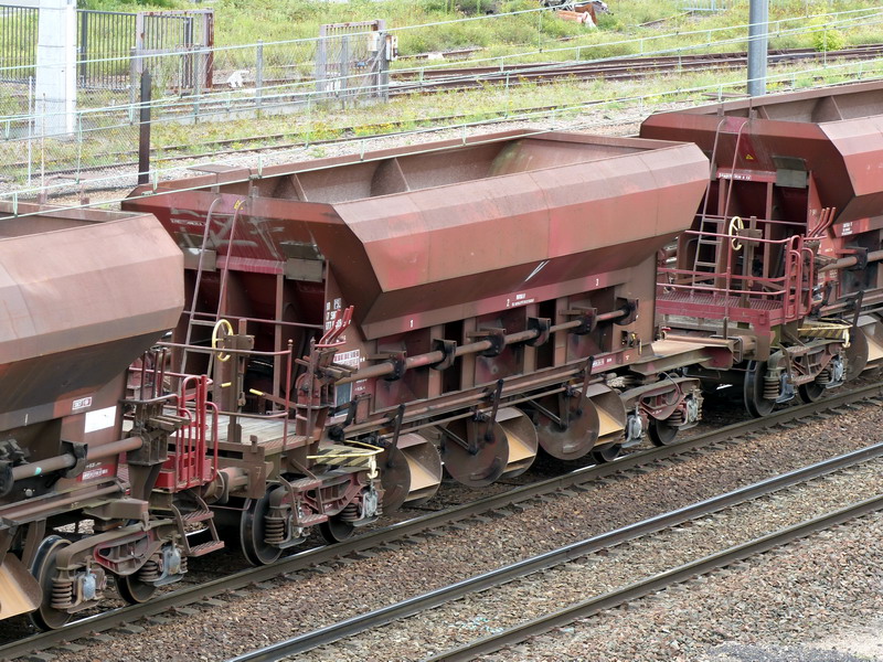 80 87 977 8 505-8 Uas D12 6 SNCF-PSL (2014-08-27 SPDC) (1).jpg