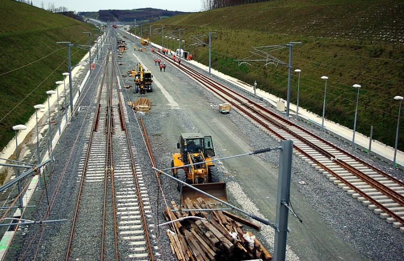 20101111je-lgv-rr-moval-gare-tgv-bft+mbd-aiguillages-cote-ouest-vt-imgp8395retoucheauto-recadre900.jpg (349.22 Kio) Vu 4945 fois 20101111je-lgv-rr-moval-gare-tgv-bft+mbd-aiguillages-cote-ouest-vt-imgp8395retoucheauto-recadre900.jpg