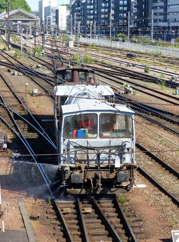 80 87 979 8 835-5 Uas W85 6 SNCF-TR (2015-07-06 Tours) + Y 8468 (4).jpg