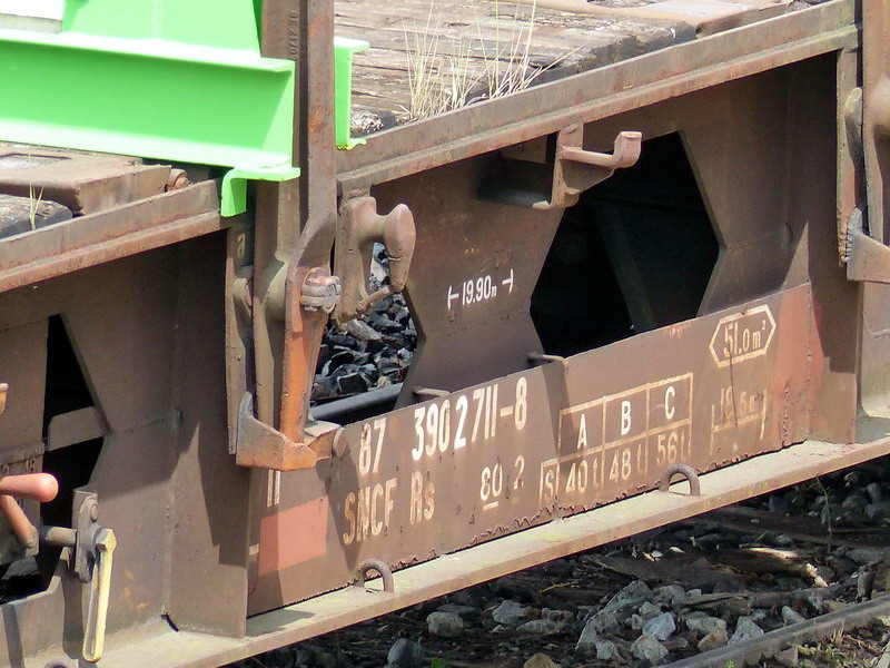 11 87 3902 711-8 Rs 80 2 RIV SNCF (2015-06-13 BIDON V à SPDC) (2).jpg
