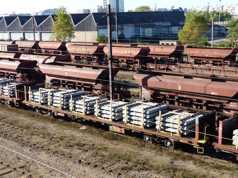 80 87 972 3 449-5 Ua R09 5 SNCF-PSL (2014-10-27 SPDC).jpg