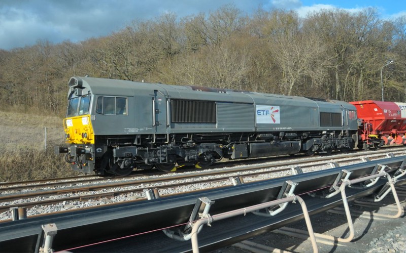 92 80 1266 040-5 (23-02-2014 Reding-dépôt 57) photo MarcS2.jpg