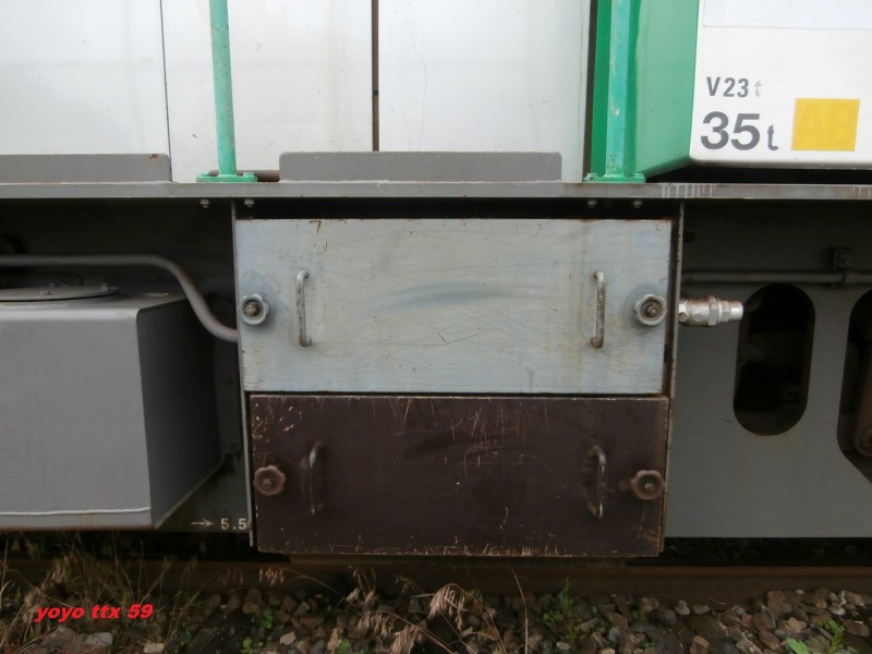 Y 8169=54.JPG