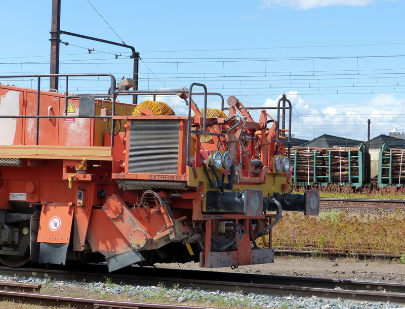 99 87 9 125 513-1 (2016-07-14 SPDC) R24 LS Colas Rail (12).jpg