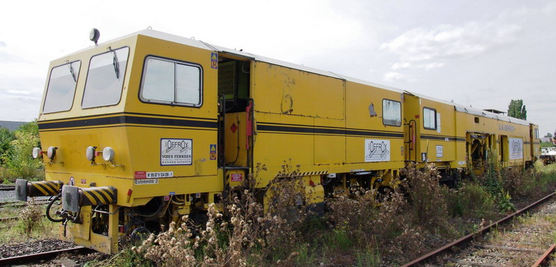 99 87 9 124 518-1 (2016-09-02 gare de Chaulnes) 108-475 S Offroy (45).jpg