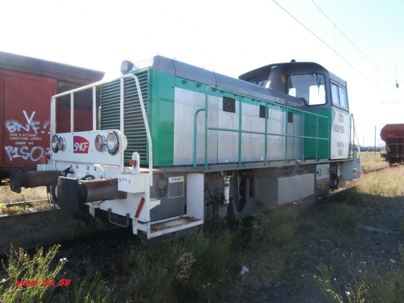 Y 8169=64.JPG