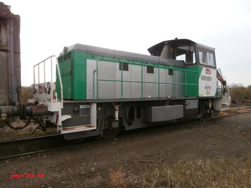 Y 8169=77.JPG