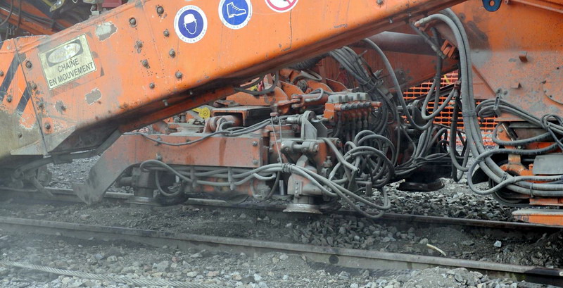 99 87 9 114 501-9 RM 900 HD 100 AHM (2013-06-12 Laon) Colas Rail (25).jpg