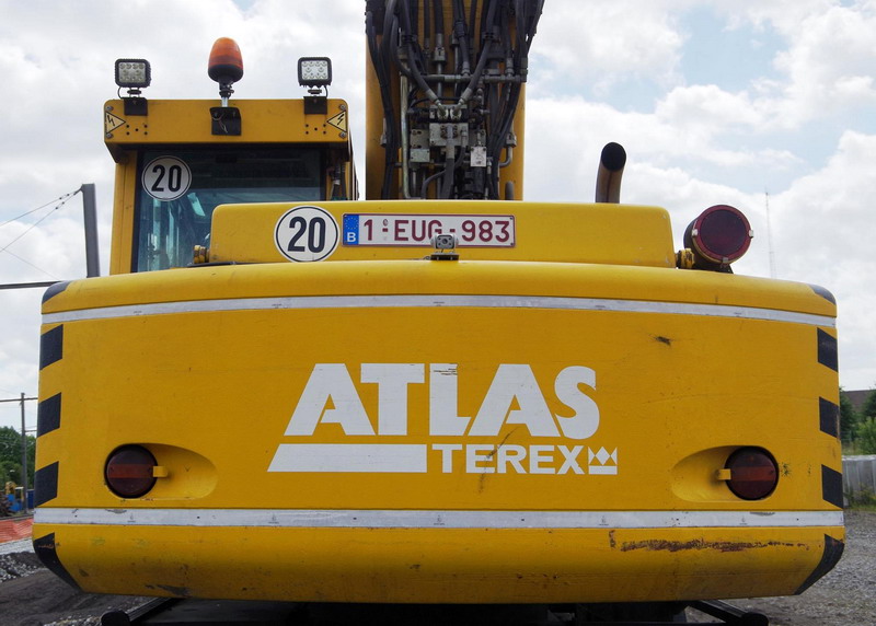 ATLAS 1604 KZW (2017-06-07 gare de Menin) De Witt-Wandecaveye (2).jpg