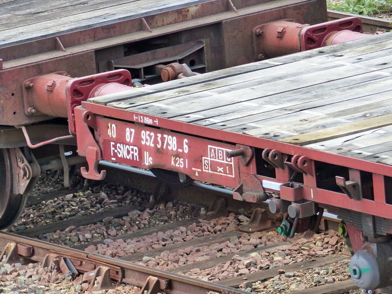 40 87 952 3 798-6 Us K25 1 F-SNCFR (2017-07-09 SPDC) (2).jpg