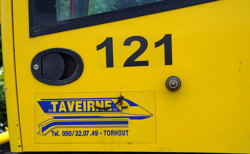Atlas 1604 KZW (2017-09-07 gare de Henin) Taveirne (7).jpg
