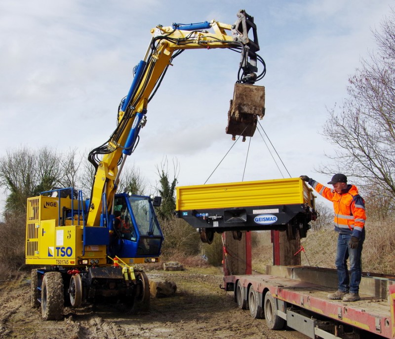 Lorry Geismar RTM 6 n°106 (2018-03-05 PN n°32 Rouy le Petit) TSO NGE (1).jpg (244.75 Kio) Vu 3018 fois Lorry Geismar RTM 6 n°106 (2018-03-05 PN n°32 Rouy le Petit) TSO NGE (1).jpg