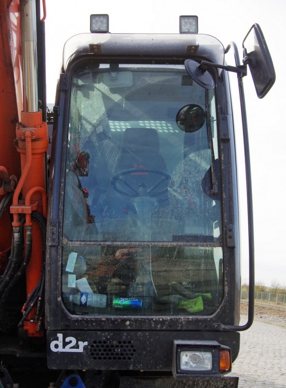 Hitachi D2R ZX170 PRR (2018-04-07 Flavy-le-Martel) (4).jpg