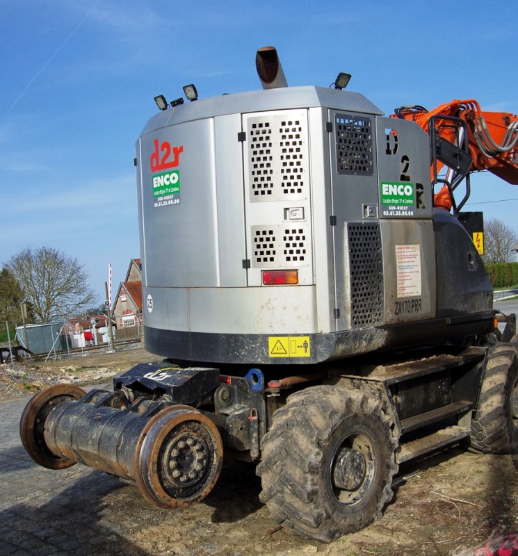 Hitachi D2R ZX170 PRR (2018-04-07 Flavy-le-Martel) (11).jpg